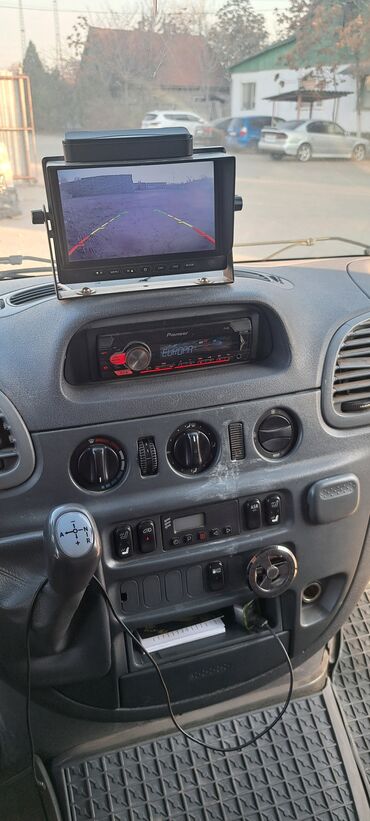 Mercedes-Benz: Mercedes-Benz Спринтер: 2003 г., 2.7 л, Робот, Дизель — 1