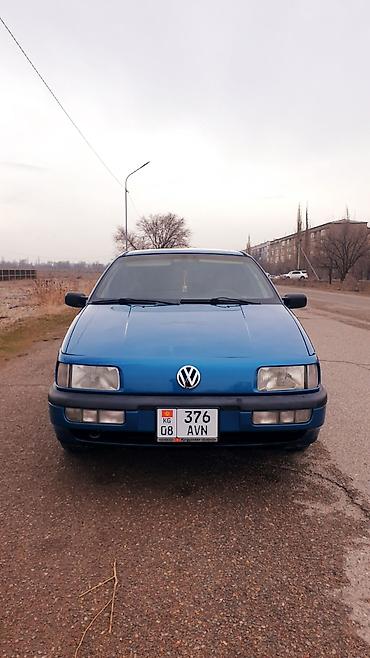 Volkswagen: Volkswagen Passat: 1992 г., 2 л, Механика, Бензин, Седан — 1