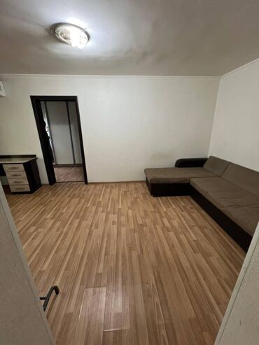 тоголок молдо фрунзе: 2 комнаты, 40 м², Хрущевка, 1 этаж, Косметический ремонт