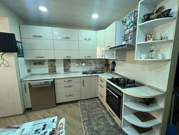 Köhnə tikili: Bakı, 3 otaqlı, Köhnə tikili, m. Həzi Aslanov, 80 kv. m — 9