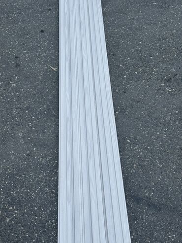 Lambrin: Kompozit və interyer üçün dekorativ daraq tipli panellər - Material — 13