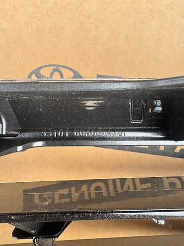 Решетки радиатора: Решетка радиатора Lexus Новый, Аналог — 13