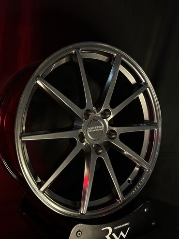 Диски: Диски R 19 Vossen, Комплект, отверстий - 5, Новый