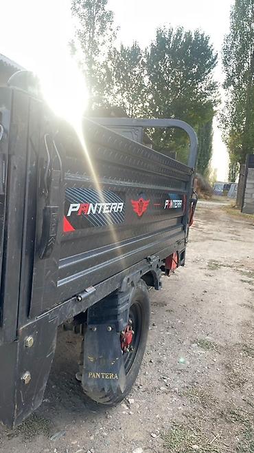 Легкий грузовой транспорт: Легкий грузовик, 1,5 т — 8