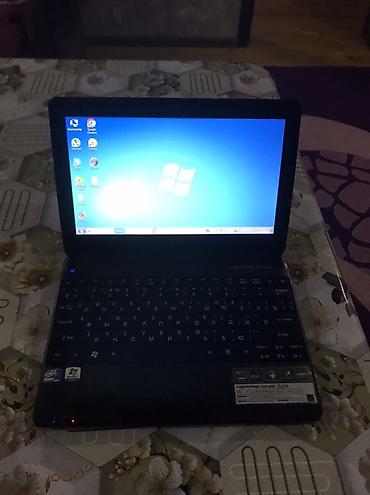 noutbuklar windows10: Acer Aspire One D270 netbuku Xüsusiyyətlər: - Ekran: 10.1" LED - — 5