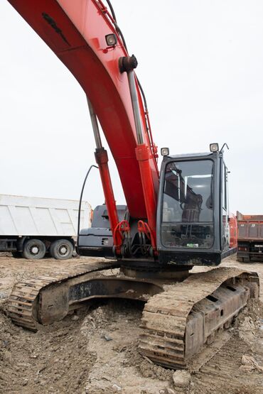 Qoşqular: Kamaz narinci 2004 yürüs 38000 özü bowaldan muherrik hecmi 11760 ideal — 10