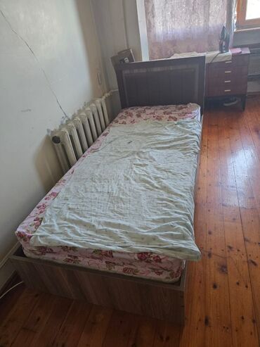 Çarpayılar: Təknəfərlik çarpayı, Bazasız, Matras ilə, Siyirməsiz