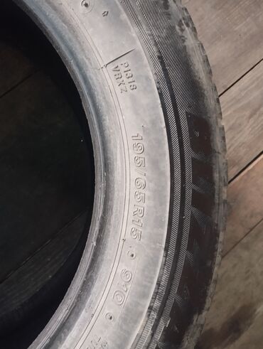 один диск: Шины 195 / 65 / R 15, Зима, Б/у, Комплект, Легковые, Япония, Bridgestone