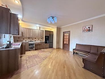 4 5 saatliq is elanlari: İcarəyə verilir 4 otaqlı yeni tikili 185 m², Nəsimi r. 1 150 AZN/ay 4 — 2