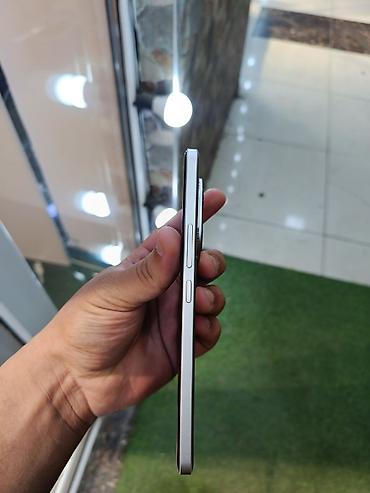 Xiaomi 256 GB, rəng - Gümüşü
