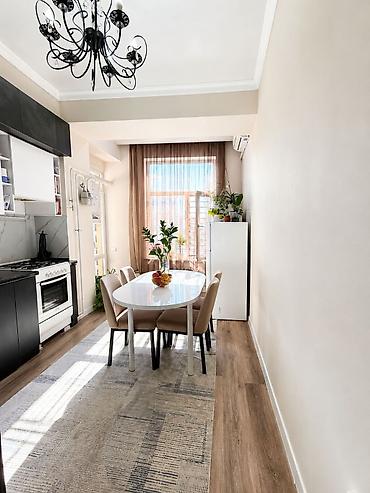 Продажа квартир: 2 комнаты, 75 м², Ала-Арча ТРЦ Элитка, 9 этаж, Евроремонт — 1