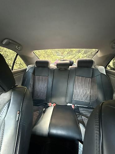 женщин: Toyota Camry: 2010 г., 2.5 л, Автомат, Бензин, Седан — 7