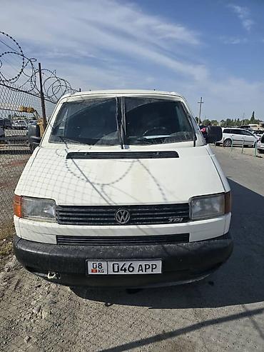 раф читири: Volkswagen Transporter: 2003 г., 2.5 л, Механика, Дизель, Седан — 3