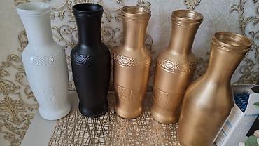 Вазы: Продаю вазу для цветов 2 шт золотого цвета 1 шт белого стекло, 1 шт — 11