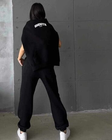 Gornji i donji deo: Full termo modeli
S M L
4300din
2 za 7500 na lalafo.rs — 18 Gornji i donji deo: Full termo modeli
S M L
4300din
2 za 7500 — 18