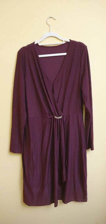 Haljine: Haljine L/XL veličina. Elegantne i svečane. Cena 900-1500din. Neke su — 7