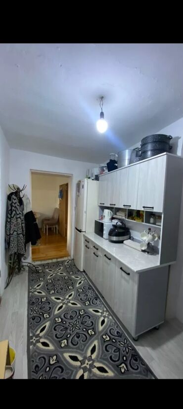 дом в селе садовом: 57 м², 3 комнаты, Парковка, Забор, огорожен
