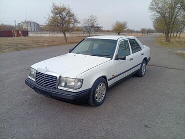 срочно продаю в связи с переездом: Mercedes-Benz W124: 1987 г., 2 л, Механика, Бензин, Седан