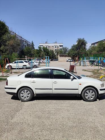 a8 d2: Volkswagen Passat: 1997 г., 1.6 л, Механика, Седан — 2