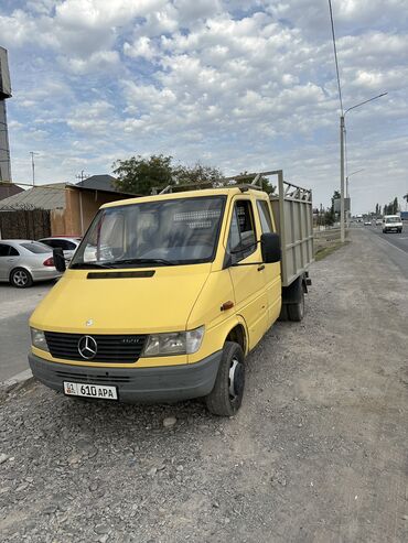 мерс грузовой 1324: Легкий грузовик, Mercedes-Benz, Дубль, 3 т, Б/у