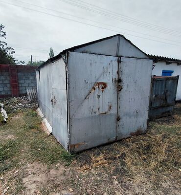 теплый гараж для машины: 46 м², Металлический