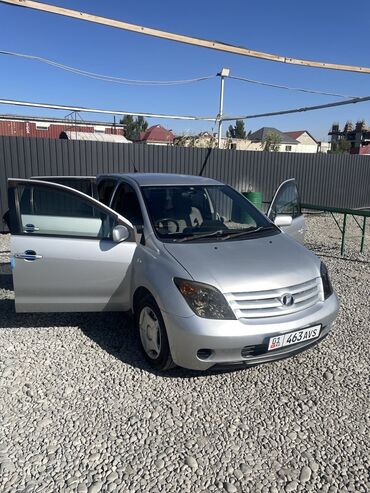 авто машины: Toyota ist: 2002 г., 1.5 л, Автомат, Бензин, Хэтчбэк