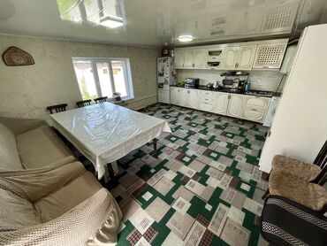Продажа домов: Дом, 120 м², 5 комнат, Риэлтор, Косметический ремонт
