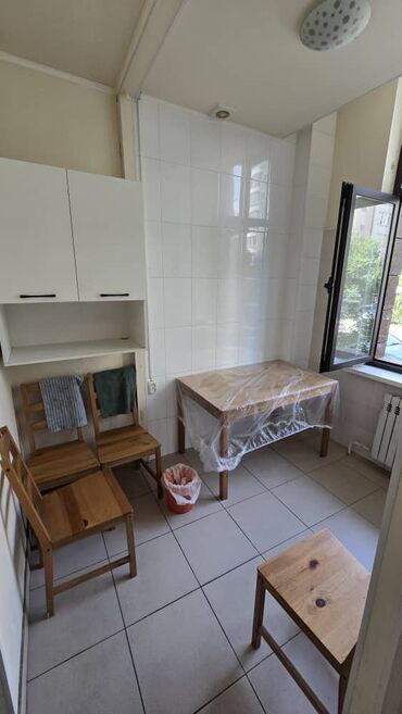 бишкек продаю дом село ак бата: Сдаю Офис, 100 м², В жилом комплексе, 1 линия, С отдельной кухней, С отдельным входом