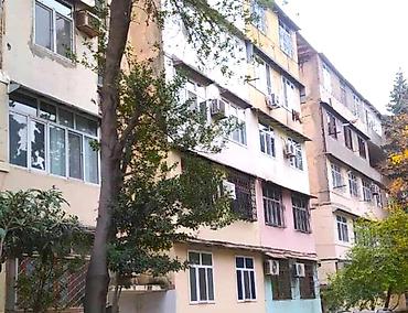 Bakı, 3 otaqlı, Köhnə tikili, m. Neftçilər, 85 kv. m