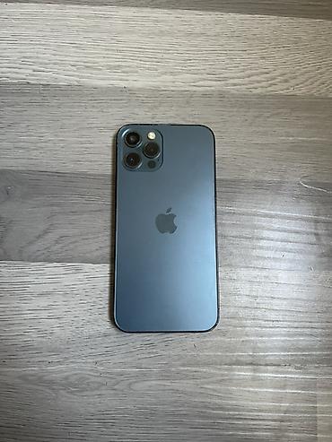 iphone 12 pri: IPhone 12 Pro, цвет Pacific Blue. ЦЕНА СРОЧНАЯ!!! ТОРГ ЕСТЬ, чехол — 1