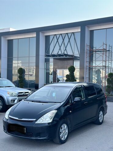 меняю на малолитражки: Toyota WISH: 2003 г., 1.8 л, Автомат, Бензин, Минивэн
