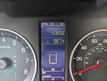 Honda: Honda CR-V: 2011 г., 2.4 л, Автомат, Бензин, Кроссовер — 10