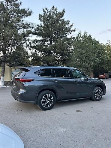 тайота кайландер: Toyota Highlander: 2020 г., 3.5 л, Автомат, Бензин, Кроссовер — 2