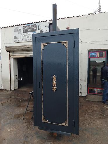 dəmir şifer: Metal qapılar – fərdi hazırlanma - Material: qalın metal/profil — 1