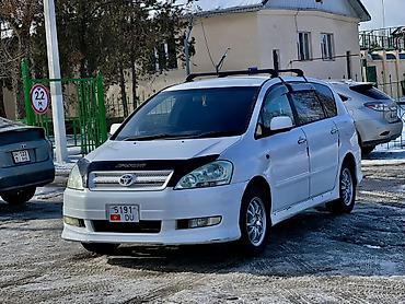 Toyota: Toyota Ipsum: 2003 г., 2.4 л, Автомат, Бензин, Минивэн — 1