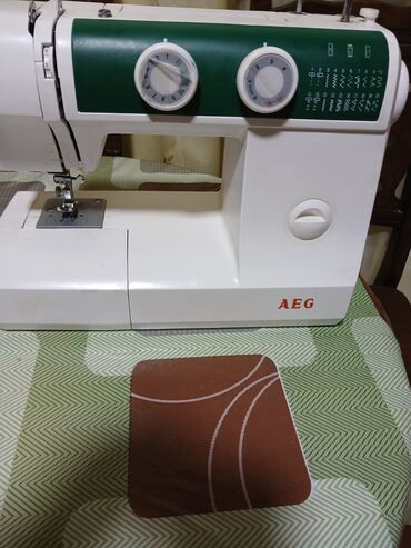 işlenmiş kamera: Tikiş maşını Overlok, 1 saplı