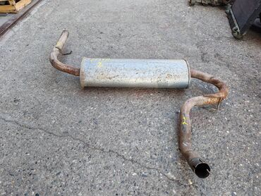 Auto delovi: Zadnji lonac Lada 21213,21214 Niva br.2. Polovno, ocuvano. Skinuto sa — 8