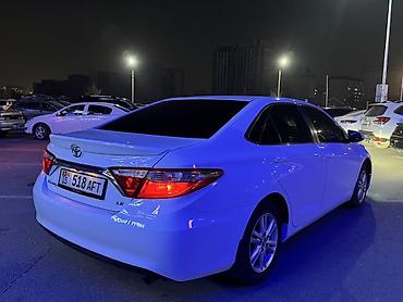 mers 212: Toyota Camry: 2017 г., 2.5 л, Бензин, Седан — 4
