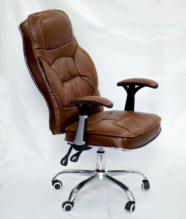 Ofis və oyun kresloları: Təkərli, Qolları tənzimlənir, Dəri — 13