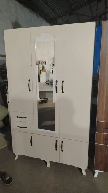 Dolablar: Açılan, 3 qapılı Düz dolab, Şifonyer -da lalafo.az — 3 Dolablar: Açılan, 3 qapılı Düz dolab, Şifonyer — 3