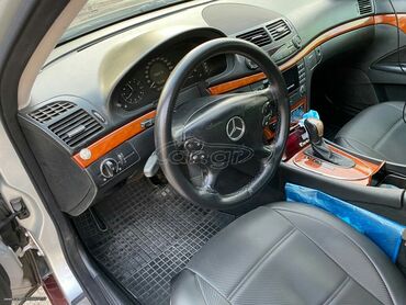 Μεταχειρισμένα Αυτοκίνητα: Mercedes-Benz E 200: 2.2 l. | 2007 έ. Sedan