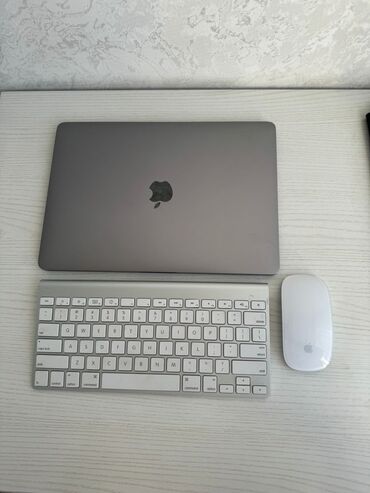 клавиатура для макбук: Ноутбук, Apple, Б/у