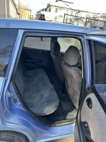 Honda: Honda Fit: 2002 г., 1.5 л, Автомат, Бензин, Хэтчбэк — 10