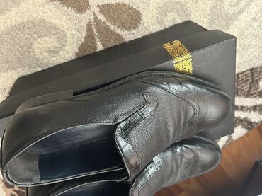 Ayaqqabılar: Klassik kisi ayaqqabisi, temiz deridi, baha alinib razmer duz — 2