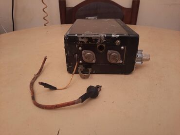 Audio oprema za auto: Stari,retro radio za kola/auto - vintage
Nepoznato stanje — 2