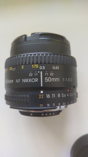 муляж камера видеонаблюдения: Объектив Nikon AF Nikkor 50mm f/1.8D. Ключевые особенности: -