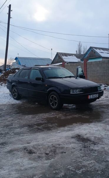 Унаа сатуу: Volkswagen Passat: 1989 г., 1.8 л, Механика, Бензин, Вэн/Минивэн