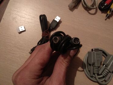 Другие аксессуары для компьютеров и ноутбуков: Кабеля разные — 7