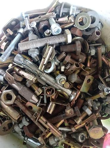 anker bolt: Bolt qayka bir yerdə 20 qəpik. Müxtəlif ölçü və növlərdə metiz dəsti — 1