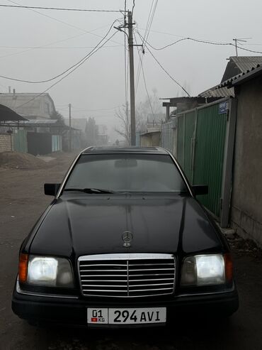 Mercedes-Benz: Mercedes-Benz E-Class: 1993 г., 3.2 л, Механика, Бензин, Седан — 9